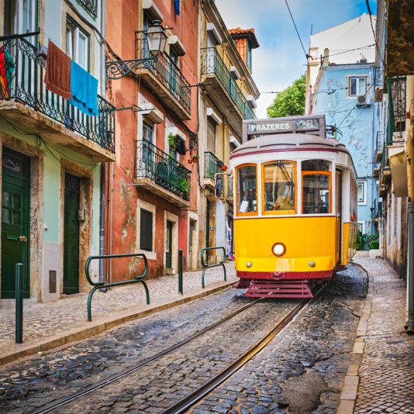 Tram 28, tram vintage di Lisbona, Portogallo