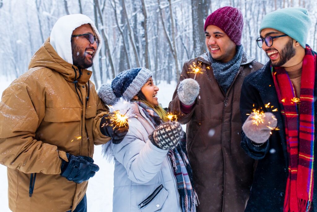 Capodanno, Amici che festeggiano Capodanno