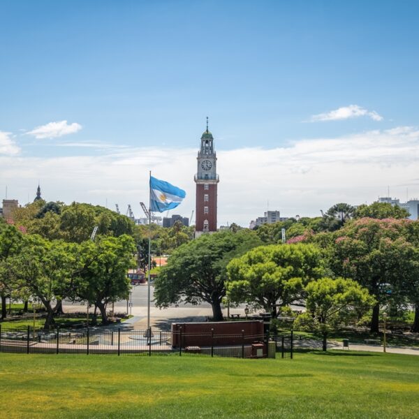 Torre de los Inglese e General San Martin Plaza a Buenos Aires, Argentina