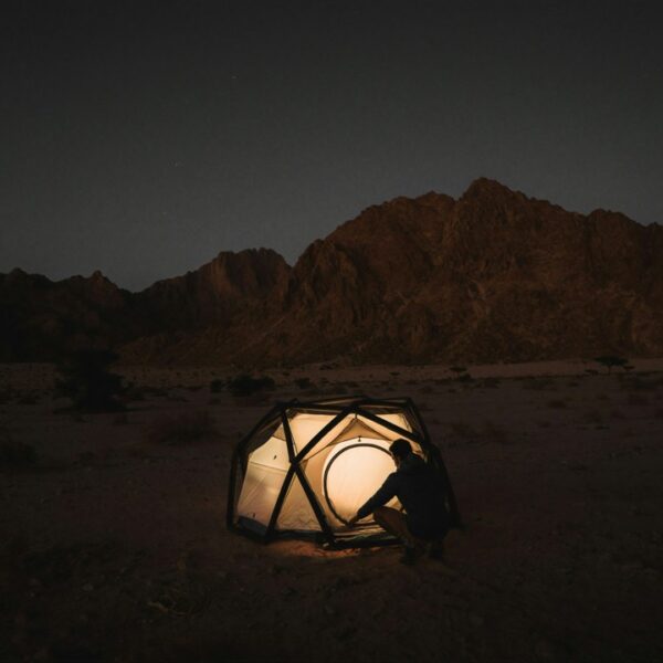 Notte in tenda nel deserto del Sahara