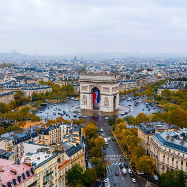 Vista aerea dell'Arc de Triomphe, Parigi, Francia