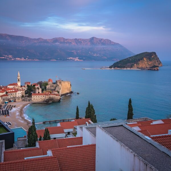 Città costiera di Bar, Montenegro