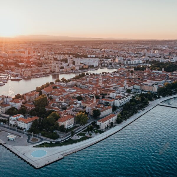 Panorama dall'alto della città di Zadar, Croazia