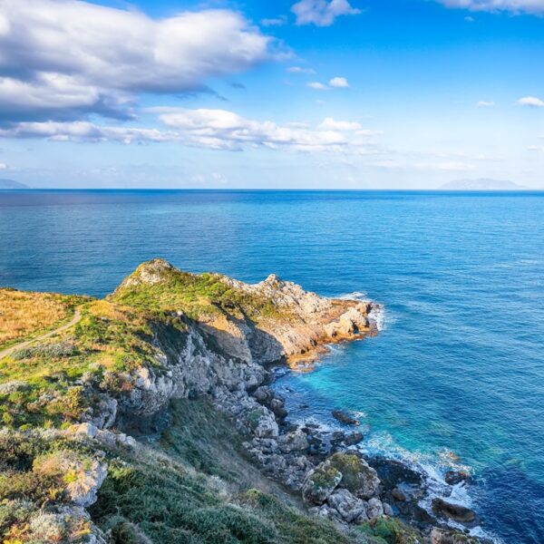 Panorama sul Mar Tirreno all'alba, Sicilia